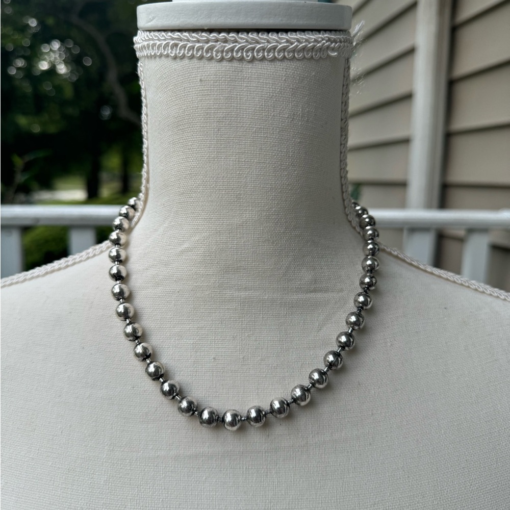 PENDANT NECKLACE - Picture 3 of 6